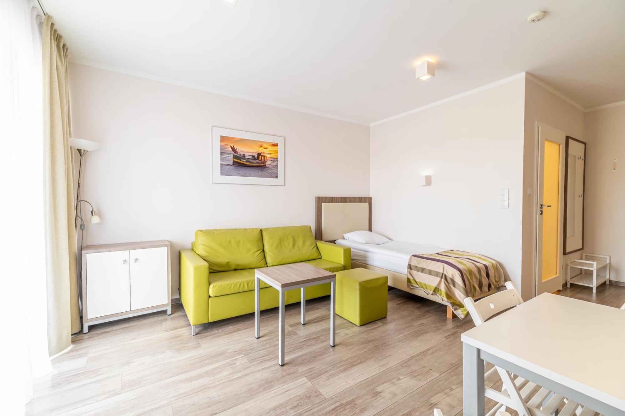 Eleganckie Apartamenty Sun Seasons 24 Blisko Plazy Z Parkingiem By Noclegi Renters Niechorze Exterior foto